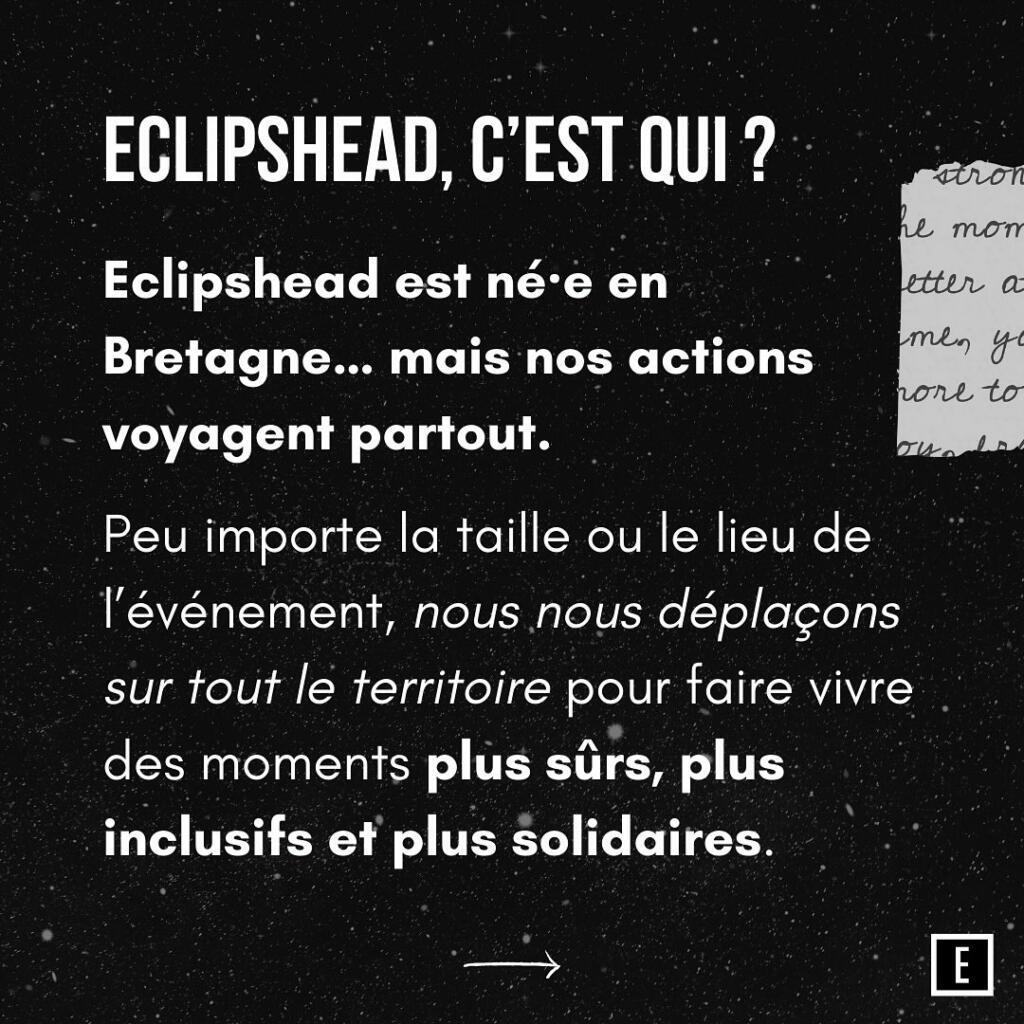 Stand interactif Eclipshead lors d’un festival, distribuant du matériel de prévention et de réduction des risques.