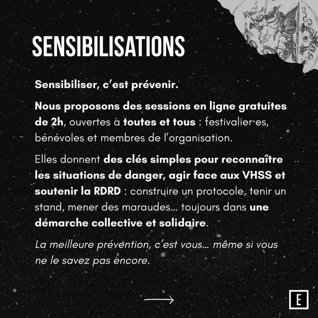 Participant·e échangeant avec un bénévole Eclipshead sur le stand pour poser des questions et obtenir des conseils.